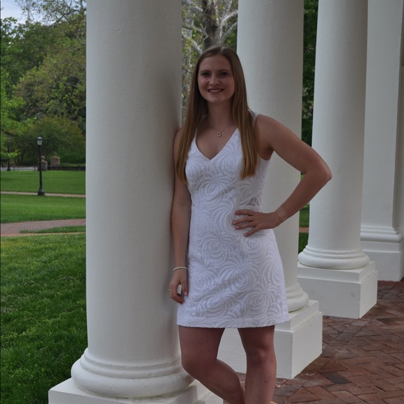 Meet your Posher, Rebecca - Picture 1 of 1